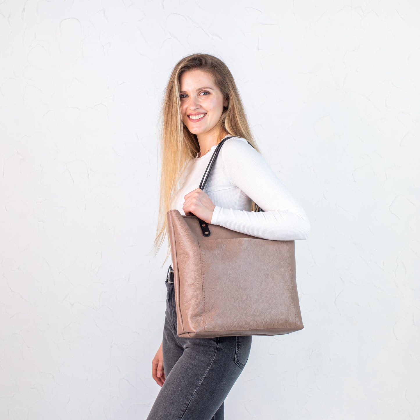 Pale pebbled leather tote bag