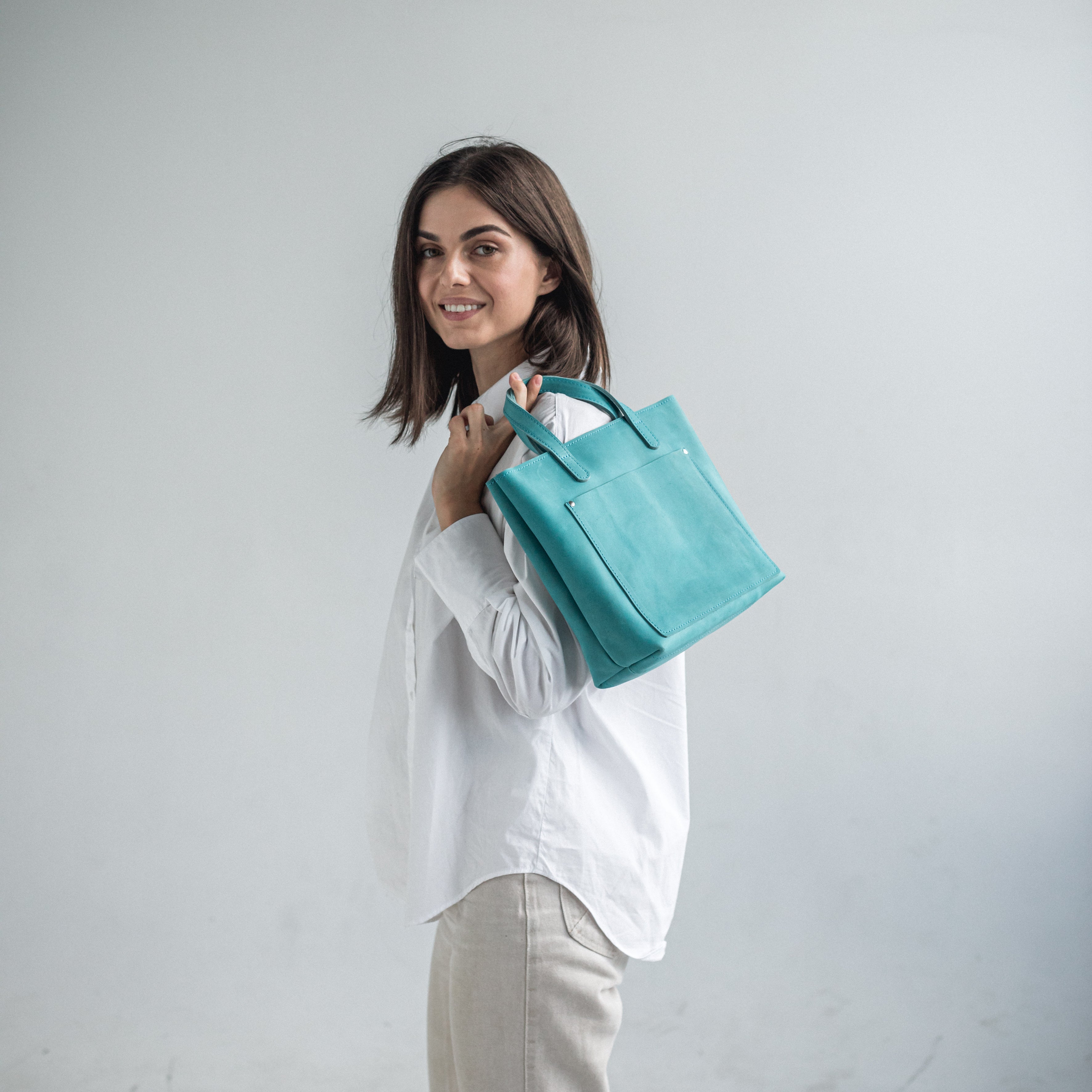 Saffiano outlet Andie Tote in Mint