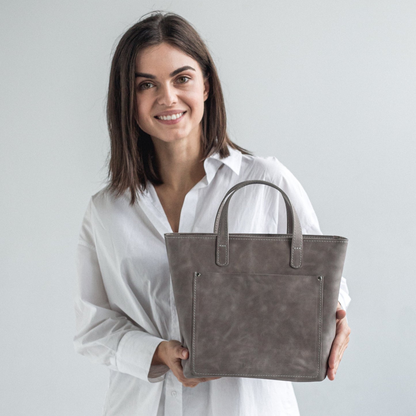 Light gray leather women bag 