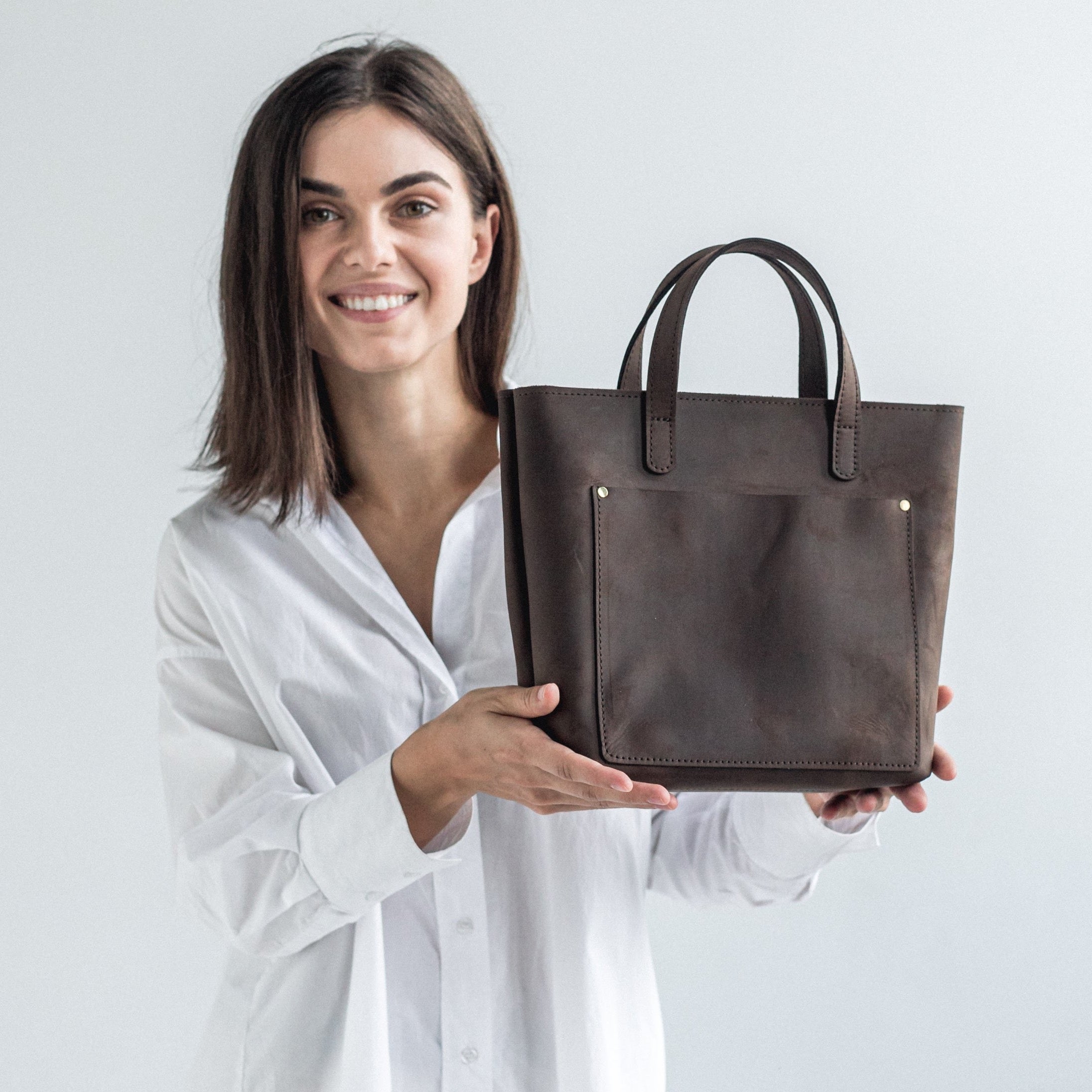 Dark brown leather tote hotsell