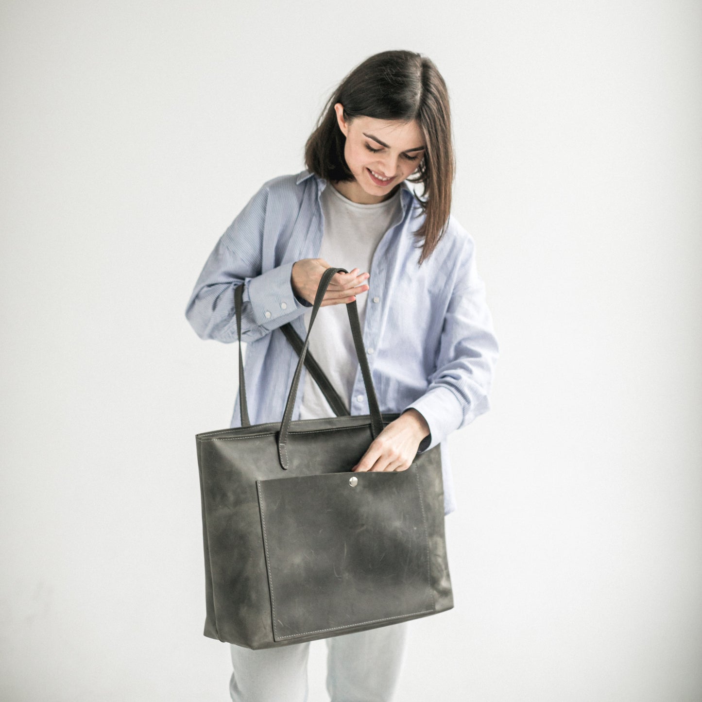 Gray genuine leather tote bag with optional zipper and outside pocket 